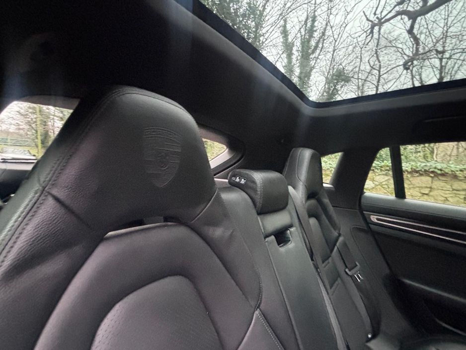 2023 Porsche Panamera