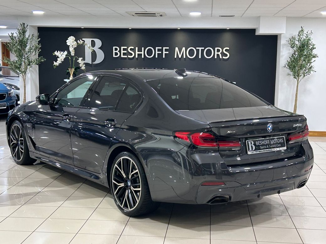 2021 BMW 5 Series
