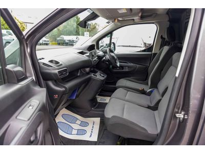 2020 Peugeot Partner