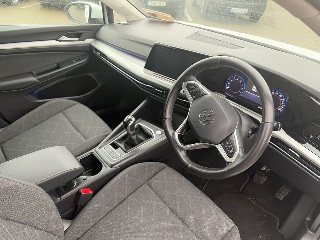 2024 Volkswagen Golf