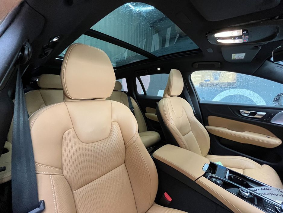 2024 Volvo V60