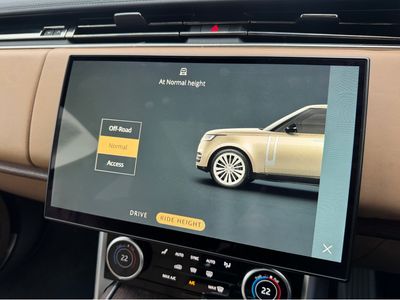 2023 Land Rover Range Rover