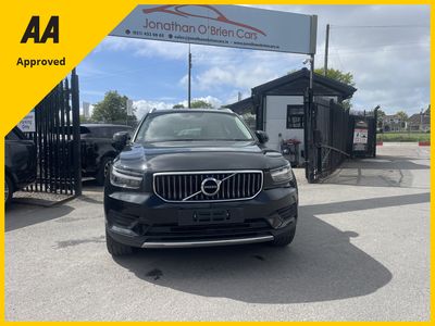 2022 Volvo XC40
