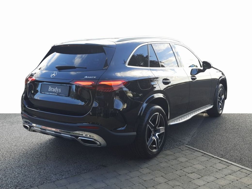 2024 Mercedes-Benz GLC Class