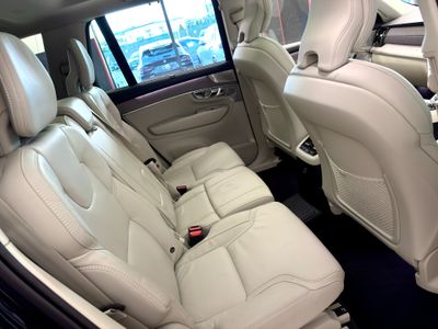 2025 Volvo XC90