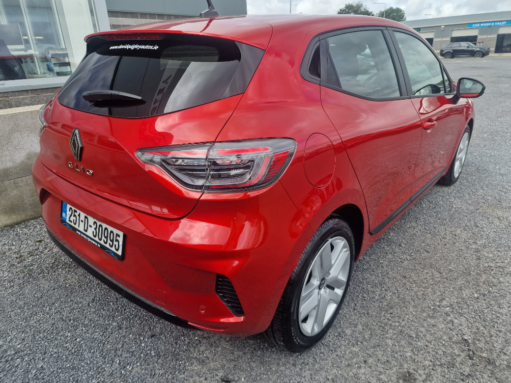 2025 Renault Clio