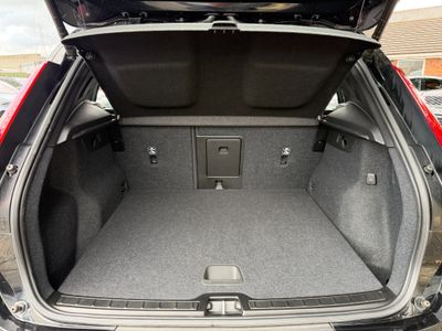 2023 Volvo XC40