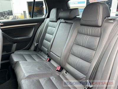 2006 Volkswagen Golf