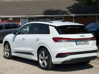 2022 Audi Q4