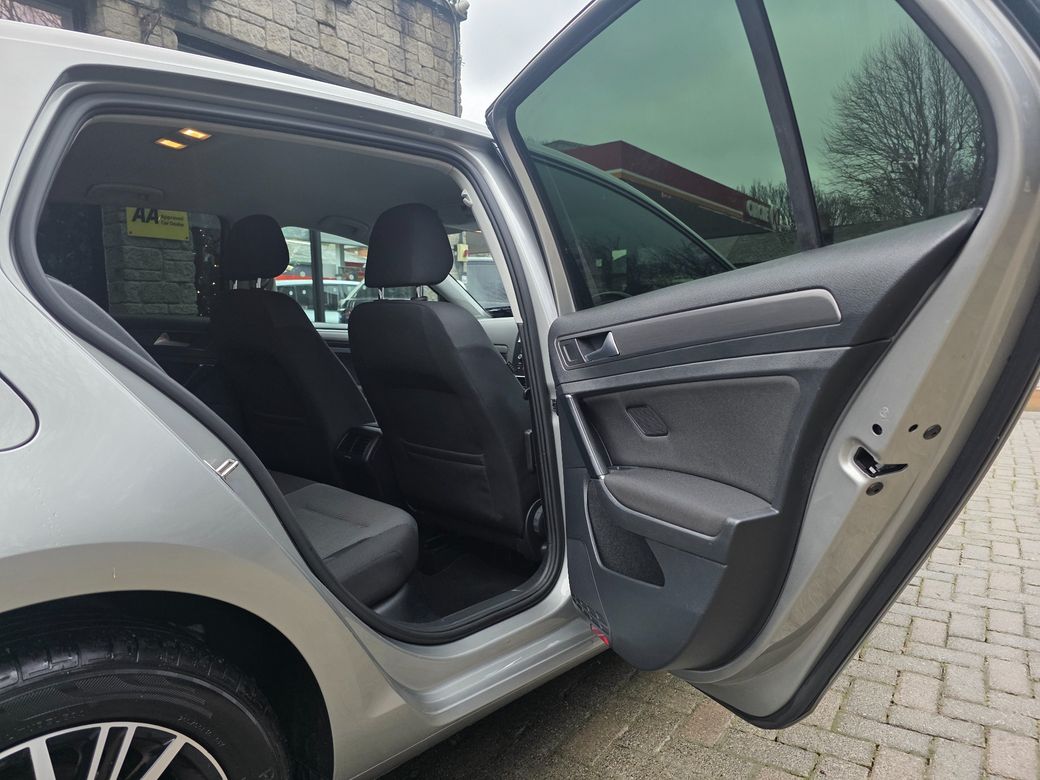 2018 Volkswagen Golf