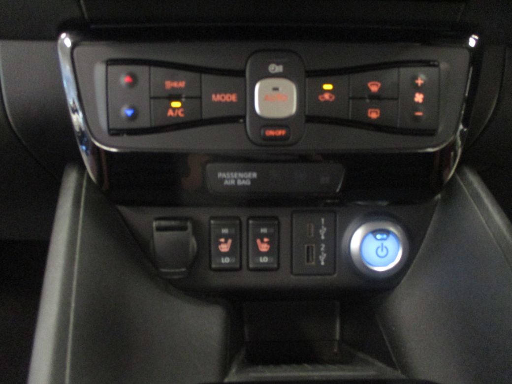 2022 Nissan Leaf