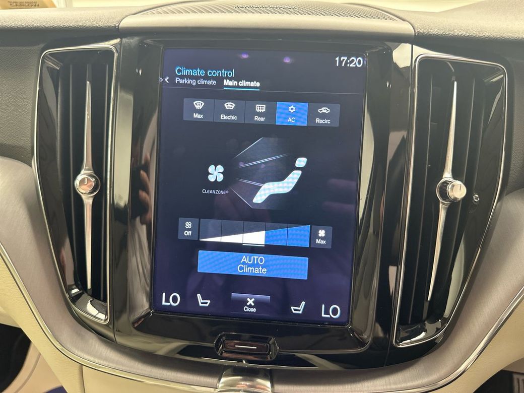 2021 Volvo XC60