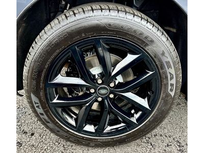 2026 Land Rover Range Rover Velar
