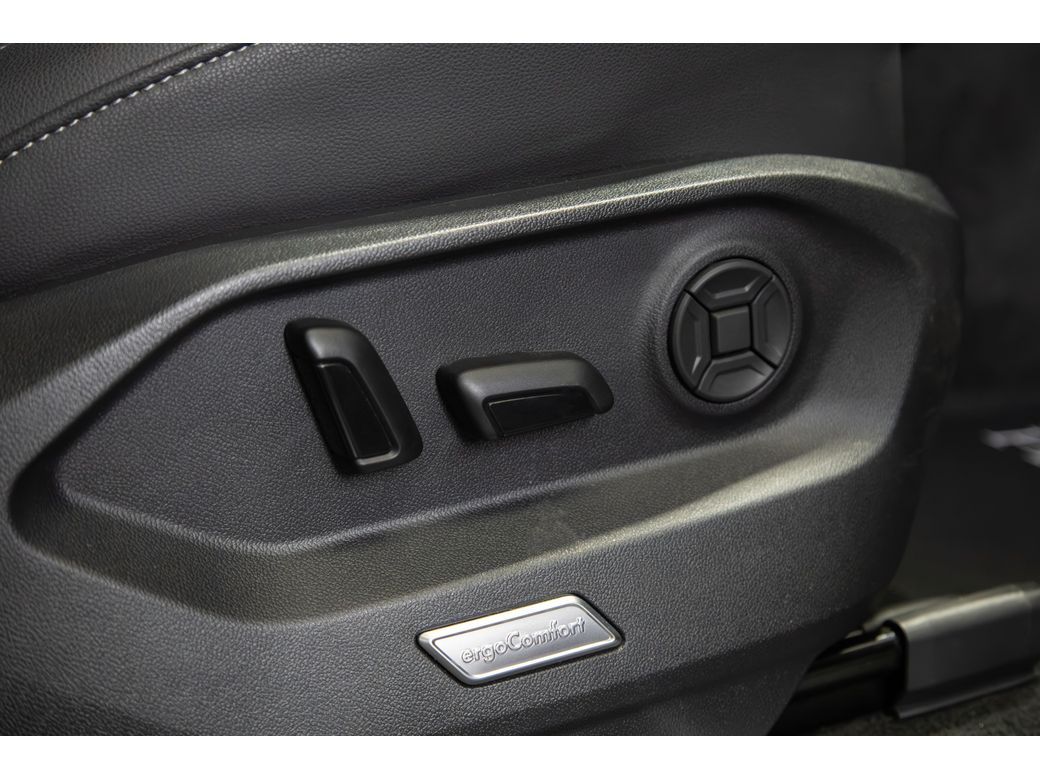2025 Volkswagen Touareg
