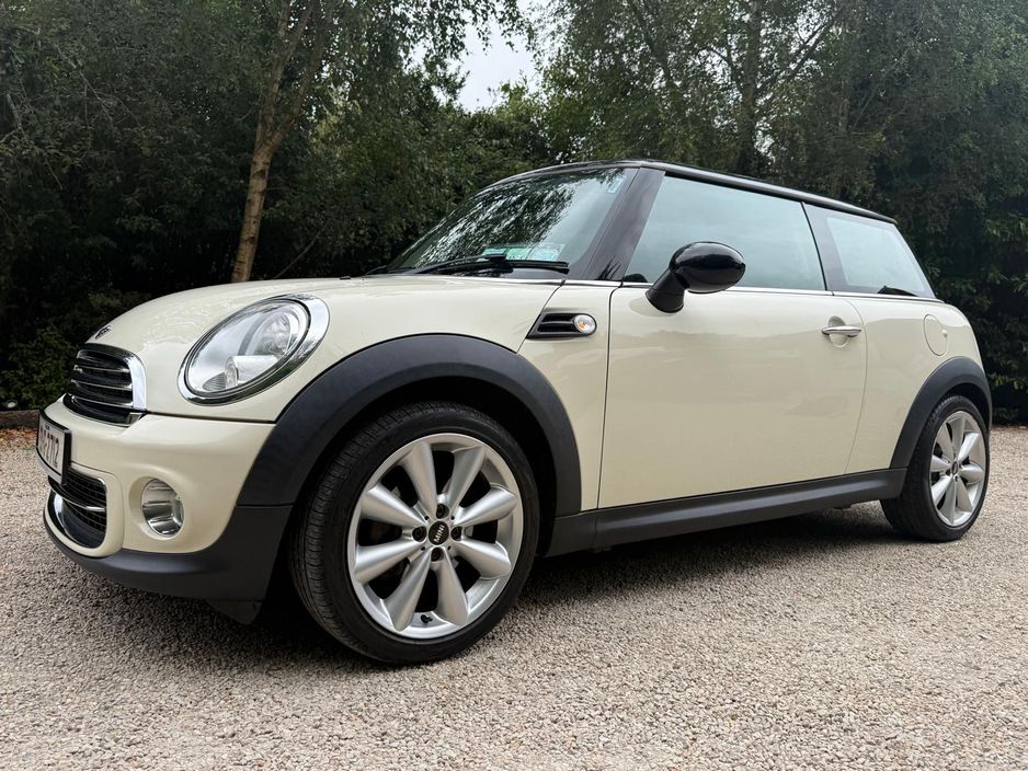 2013 Mini Hatch