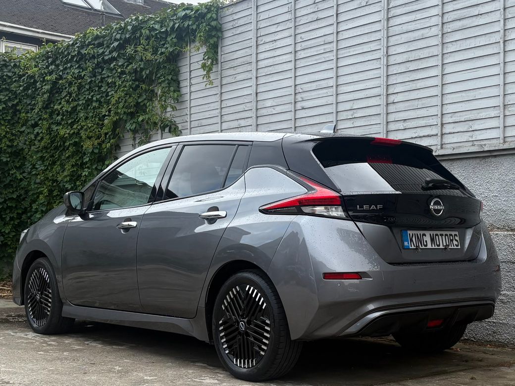 2022 Nissan Leaf