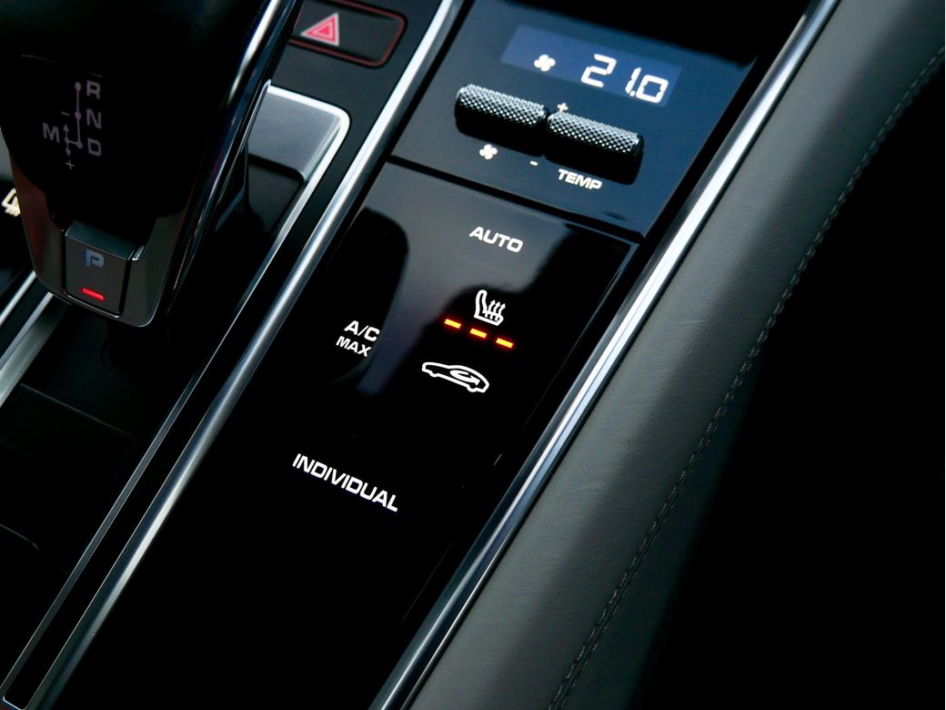 2023 Porsche Panamera