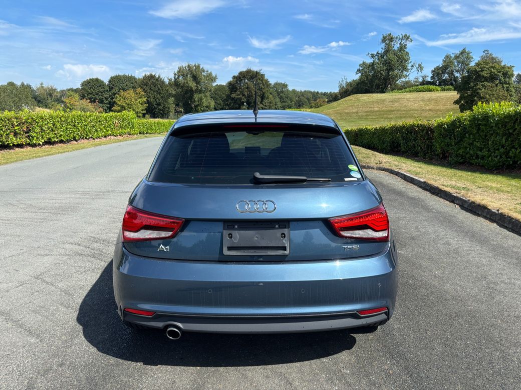 2016 Audi A1