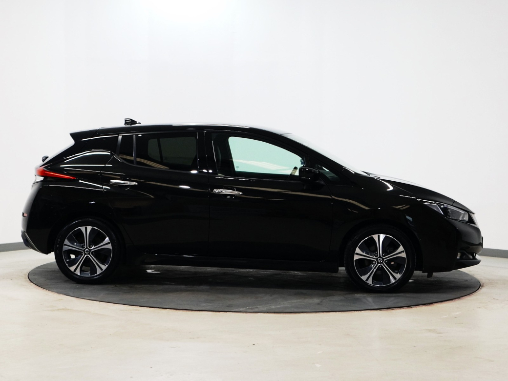 2022 Nissan Leaf