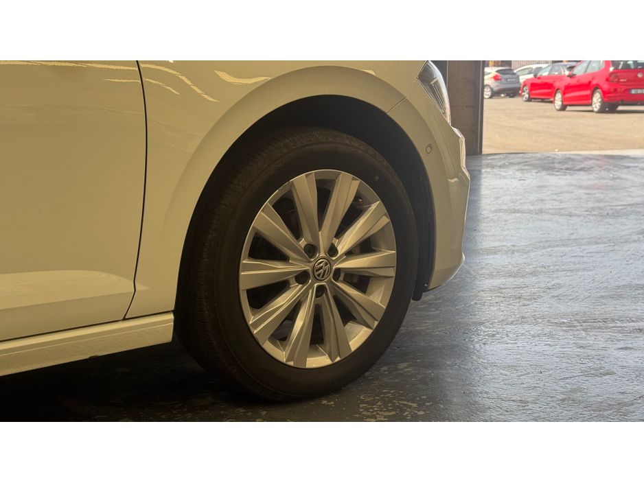 2018 Volkswagen Polo