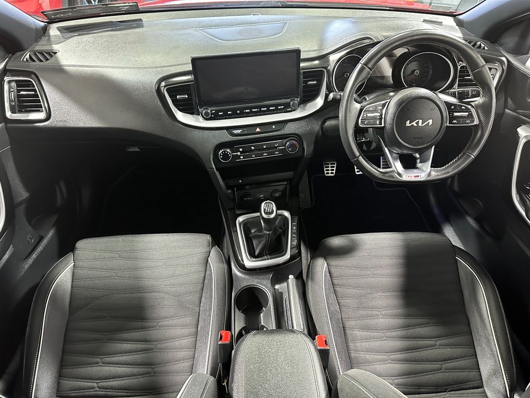 2022 Kia Ceed
