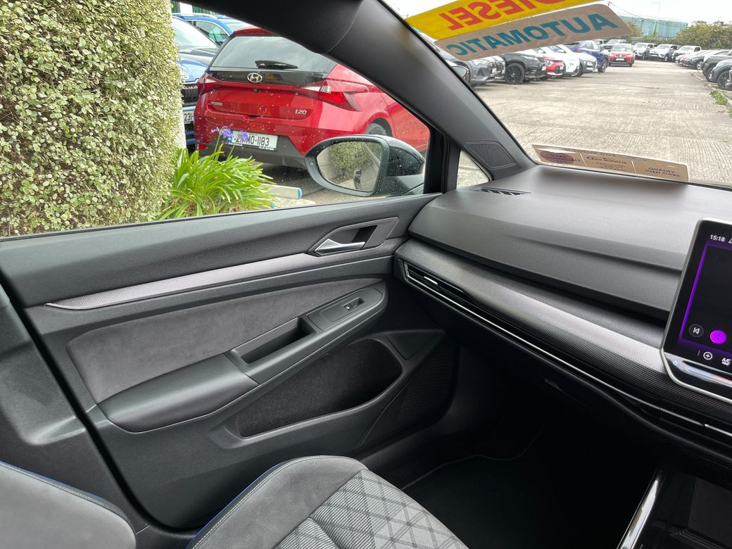2024 Volkswagen Golf