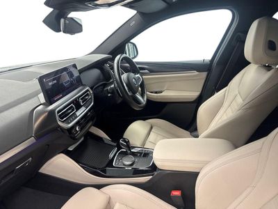 2023 BMW X4