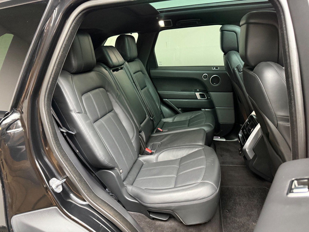 2021 Land Rover Range Rover Sport