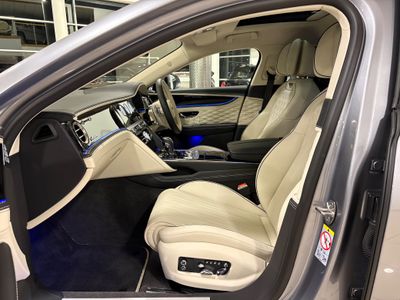 2025 Bentley Flying Spur