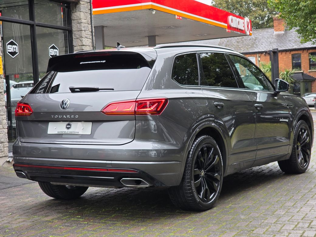 2022 Volkswagen Touareg