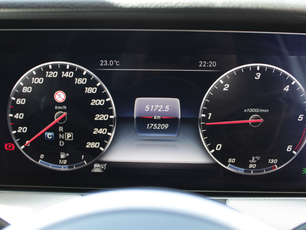 2020 Mercedes-Benz E 220