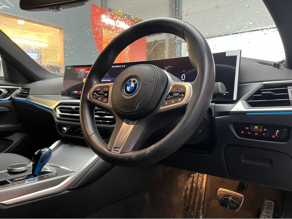 2022 BMW i4