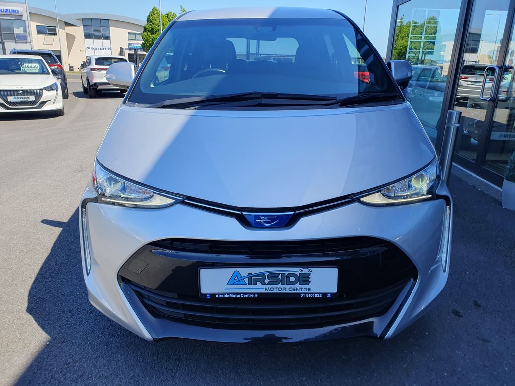 2017 Toyota Estima