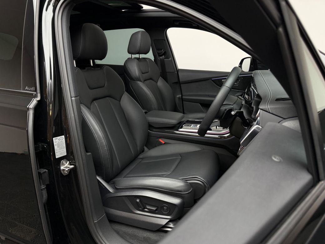 2025 Audi Q7