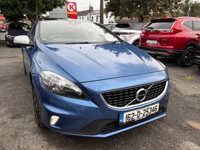 2016 Volvo V40