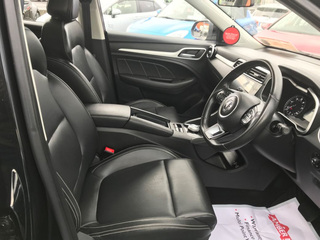 2021 MG ZS