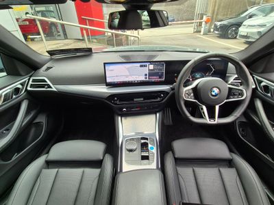2025 BMW i4