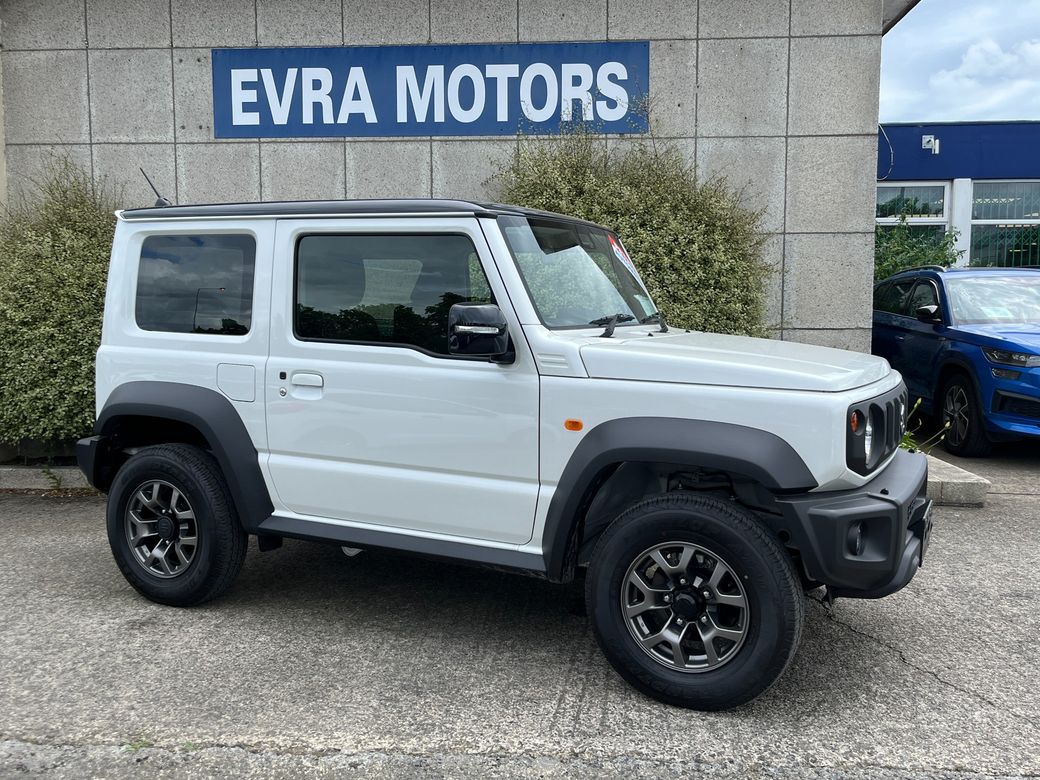 2025 Suzuki Jimny