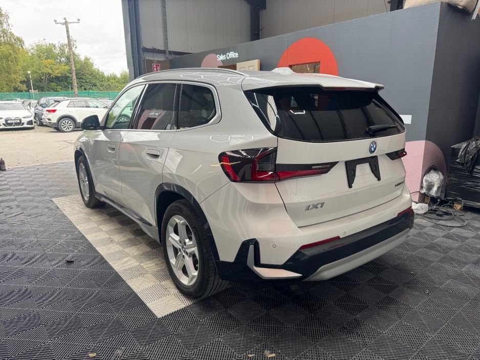 2023 BMW iX1