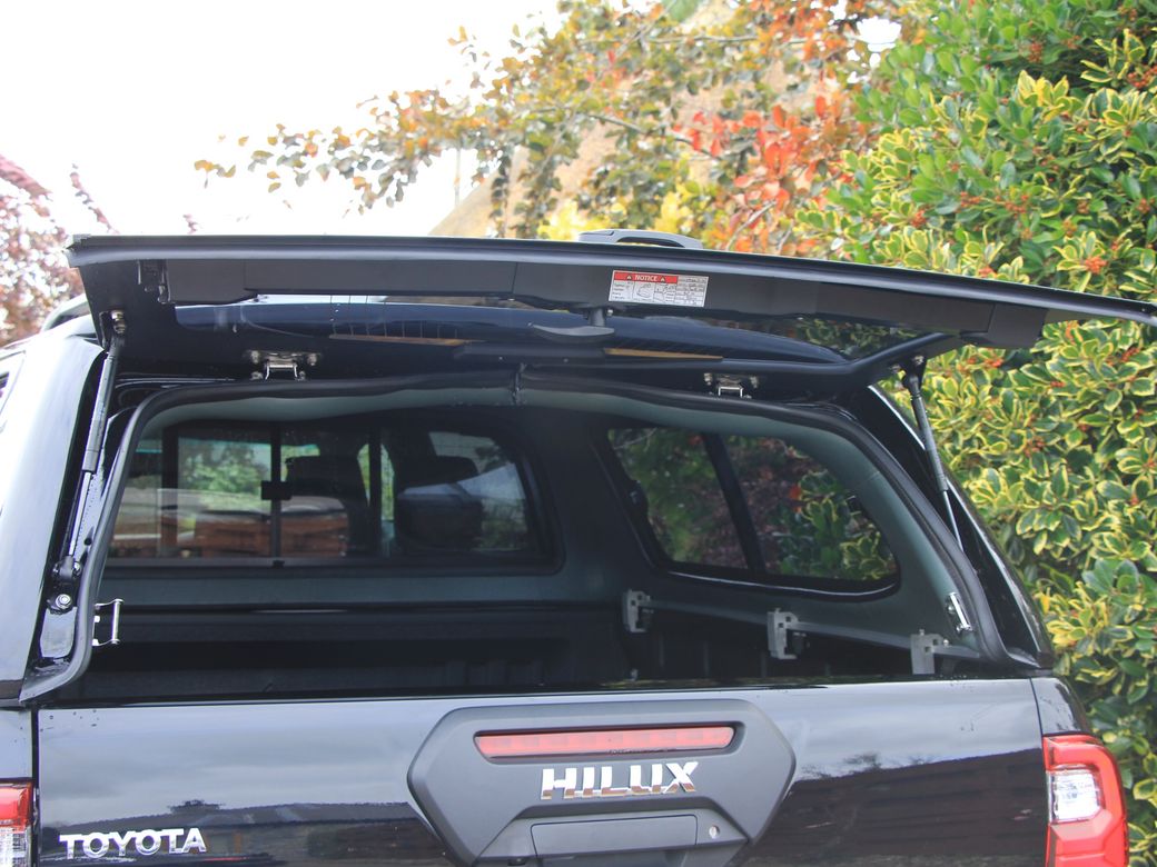 2025 Toyota Hilux
