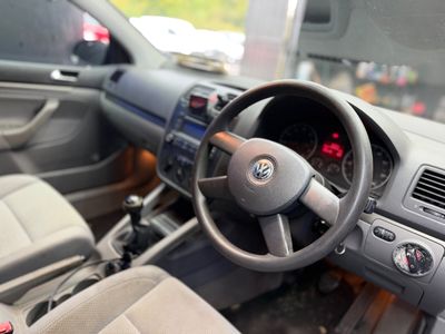 2004 Volkswagen Golf