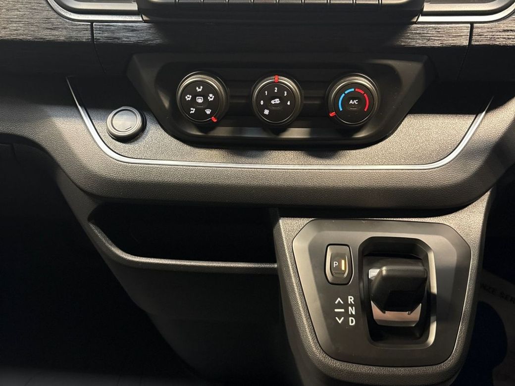 2026 Renault Trafic