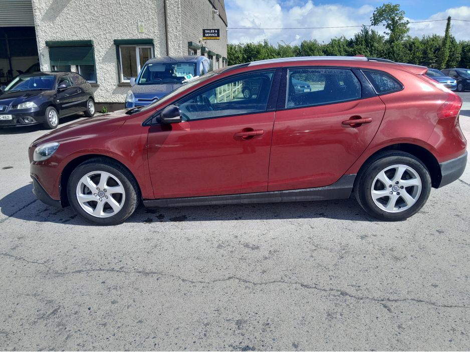 2015 Volvo V40