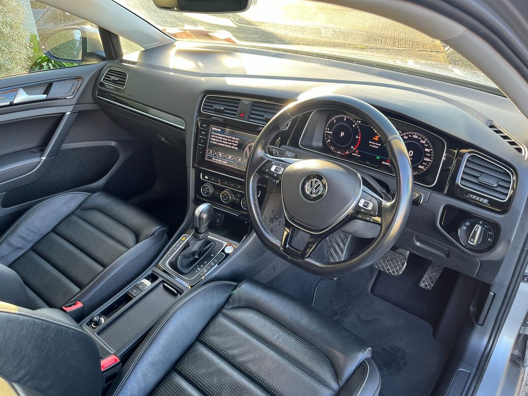 2020 Volkswagen Golf