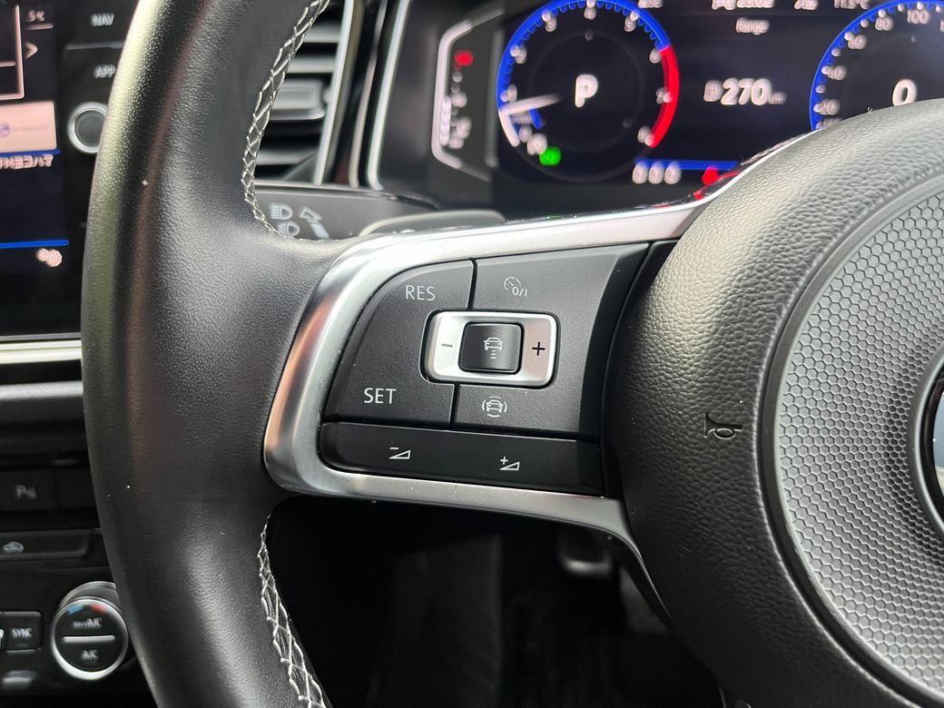 2022 Volkswagen T-Roc