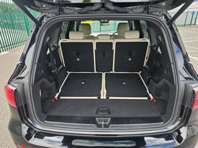 2025 Mercedes-Benz GLB Class