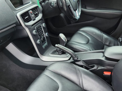 2014 Volvo V40