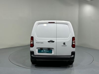 2023 Peugeot Partner