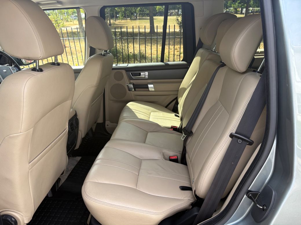 2015 Land Rover Discovery 4