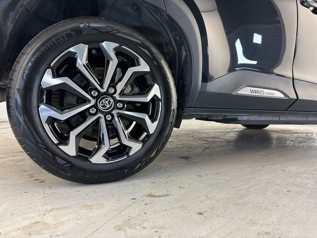 2025 Toyota Yaris Cross
